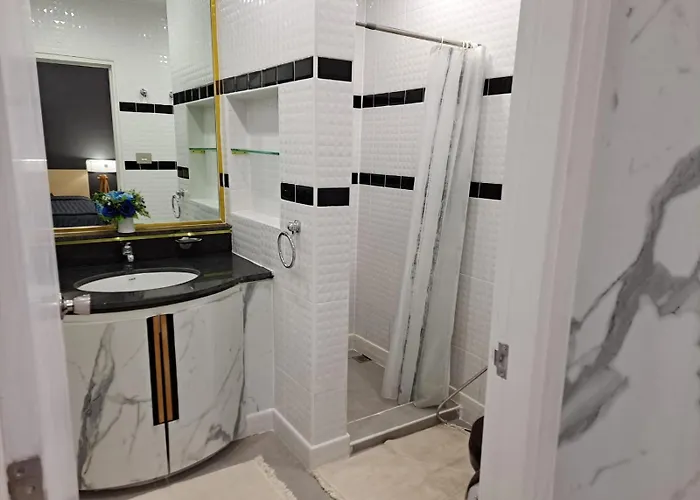 Modern 2 Bedroom & Kitchen - Prime Sukhumvit - Bts Mquartier Phrom Phong