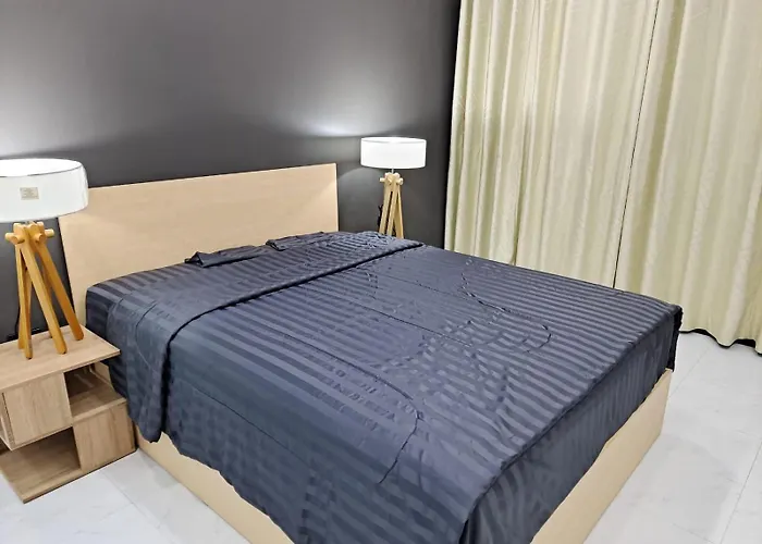 Modern 2 Bedroom & Kitchen - Prime Sukhumvit - Bts Mquartier Phrom Phong 公寓